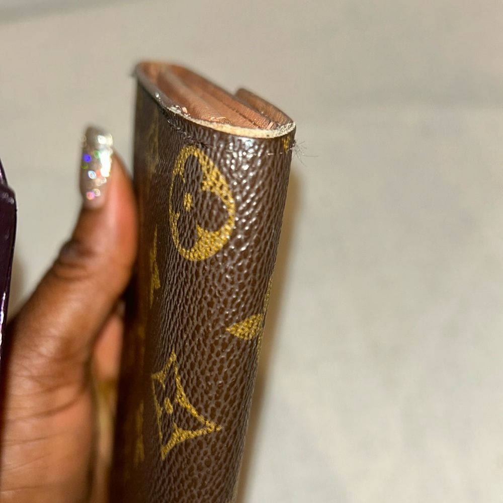 Authentic LOUIS VUITTON Monogram long wallet - Picture 7 of 17